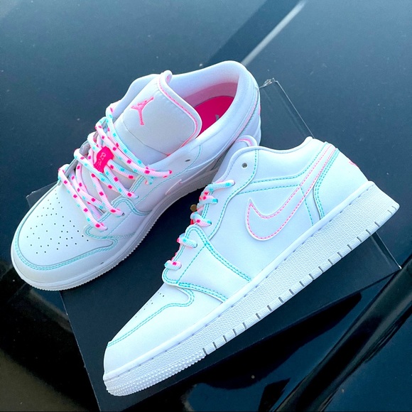 Air Jordan 1 Low GS “south beach” - Picture 6 of 9